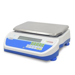 Balance 8 200 g ± 0,1 g